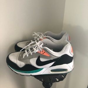 Nike Air Max Correlate “White Black New Green”